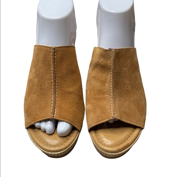 Bella-Vita slippers wedge size 9M - Picture 3 of 15